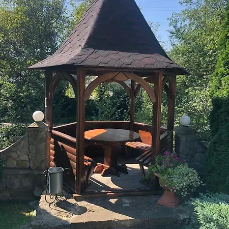 Hotel гірський узвіз