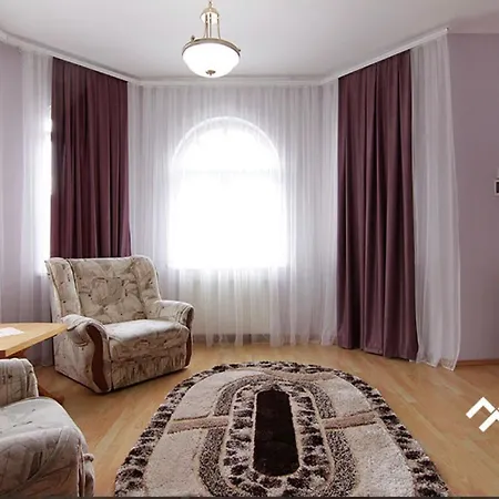 гірський узвіз Hotel *